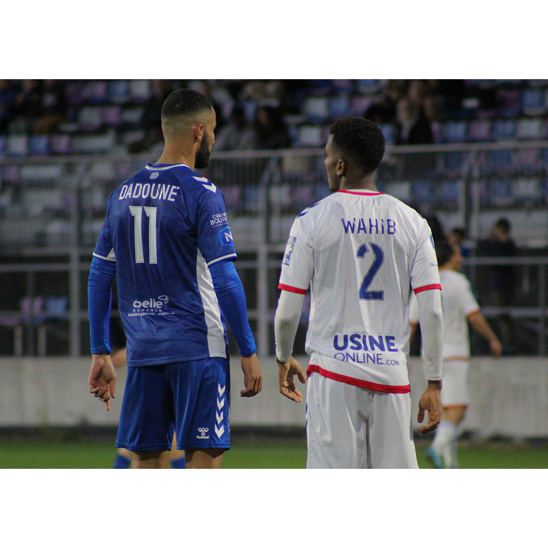 Discussion entre adversaire.